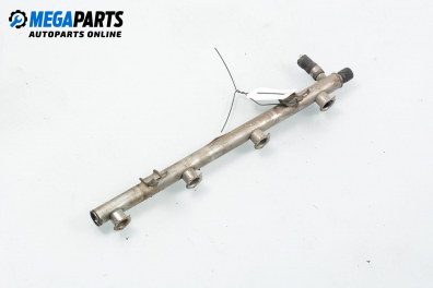 Fuel rail for Mercedes-Benz A-Class W168 1.6, 102 hp, hatchback, 2000