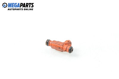 Gasoline fuel injector for Peugeot 206 1.6 16V, 109 hp, cabrio, 2001