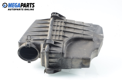 Carcasă filtru de aer for Land Rover Freelander I (L314) 2.2 Di 4x4, 98 hp, suv, 1998