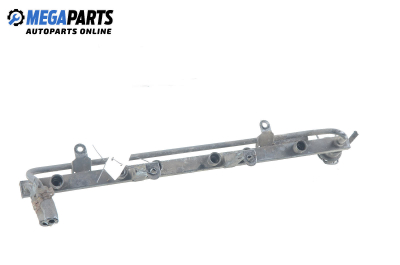 Fuel rail for Volkswagen Sharan 2.8 VR6, 174 hp, minivan, 1996