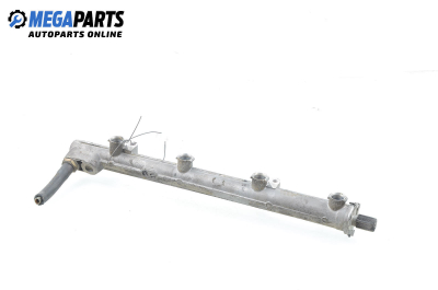 Fuel rail for Fiat Stilo 1.6 16V, 103 hp, hatchback, 2004