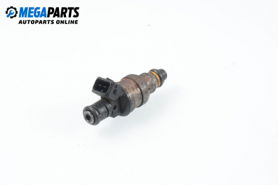 Gasoline fuel injector for Volkswagen Passat (B5; B5.5) 1.8, 125 hp, sedan, 1997