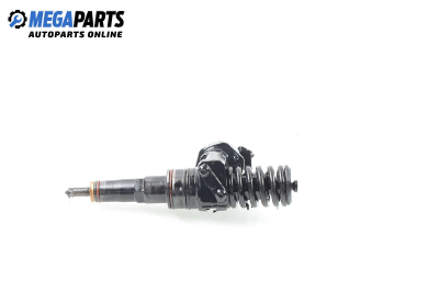 Diesel fuel injector for Volkswagen Passat (B5; B5.5) 1.9 TDI, 115 hp, station wagon, 2000