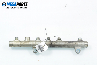 Fuel rail for Renault Megane Scenic 1.9 dCi, 102 hp, minivan, 2002