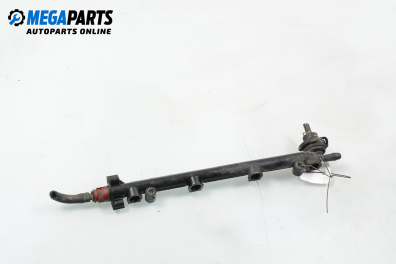 Fuel rail for Land Rover Freelander I (L314) 1.8 16V 4x4, 120 hp, suv, 2000