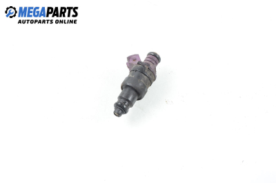 Gasoline fuel injector for Renault Clio II 1.2, 58 hp, hatchback, 2000