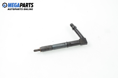 Diesel fuel injector for Nissan Almera (N16) 2.2 Di, 110 hp, hatchback, 2001