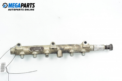 Fuel rail for Kia Sorento 2.5 CRDi, 140 hp, suv, 2003 № 0 445 214 036