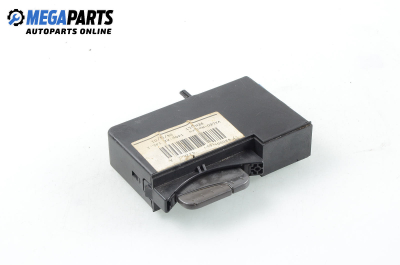 Card reader for Renault Laguna II (X74) 1.8 16V, 121 hp, station wagon, 2002 № 8200091857