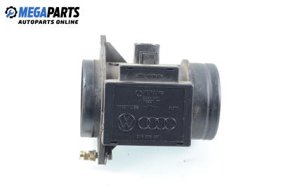 Air mass flow meter for Volkswagen Passat (B5; B5.5) 1.9 TDI, 110 hp, sedan, 1997 № 074906461