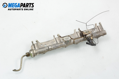 Rampă combustibil for Citroen C5 2.0 16V HPi, 140 hp, hatchback, 2001