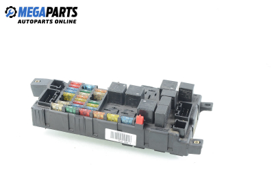 Fuse box for Volvo S70/V70 2.4 T, 200 hp, station wagon, 2000