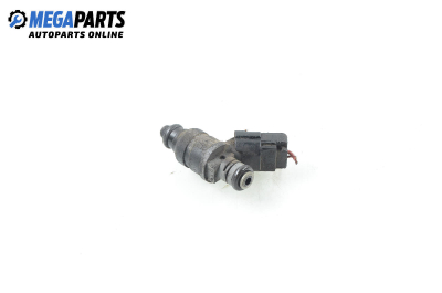 Gasoline fuel injector for Skoda Octavia (1Z) 1.6, 102 hp, hatchback, 2004