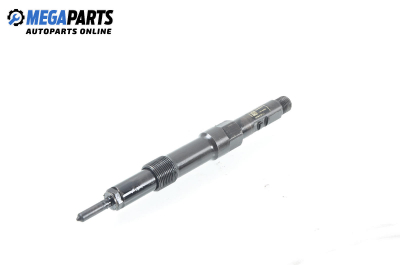Diesel fuel injector for Ford Mondeo Mk III 2.0 16V TDCi, 115 hp, station wagon, 2003 № 3S7Q-9K546-PB