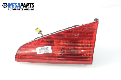 Inner tail light for Peugeot 607 2.2 HDi, 133 hp, sedan automatic, 2001, position: right