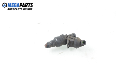Gasoline fuel injector for Audi A4 (B5) 1.8 Quattro, 125 hp, station wagon, 1997