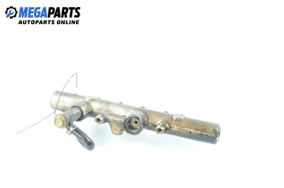 Fuel rail for Mazda 6 2.0 DI, 136 hp, station wagon, 2005