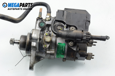 Diesel injection pump for Mercedes-Benz C-Class 202 (W/S) 2.2 D, 95 hp, station wagon automatic, 1997 № 604 070 0201