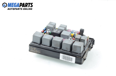 Fuse box for Kia Carens 1.8, 126 hp, minivan, 2004