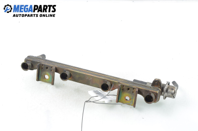 Fuel rail for Nissan Almera (N16) 1.5, 90 hp, hatchback, 2000