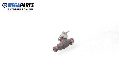 Gasoline fuel injector for Nissan Almera (N16) 1.5, 90 hp, hatchback, 2000