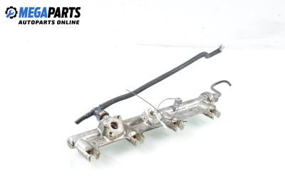 Fuel rail for Citroen C5 2.0 16V HPi, 140 hp, hatchback, 2002