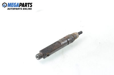 Diesel fuel injector for Renault Megane Scenic 1.9 dTi, 98 hp, minivan, 1999