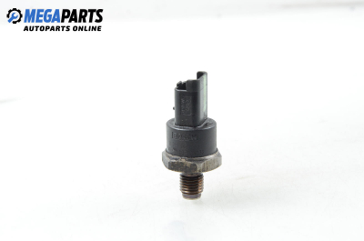 Fuel pressure sensor for Citroen C5 2.0 HDi, 109 hp, hatchback, 2004