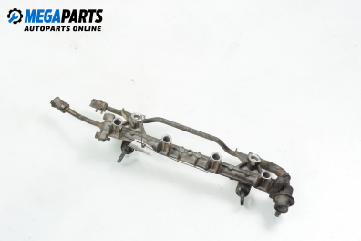 Fuel rail for Mitsubishi Space Star 1.3 16V, 86 hp, minivan, 1998