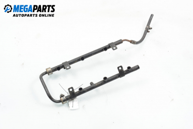 Fuel rail for Chrysler Voyager 3.3, 158 hp, minivan automatic, 2001