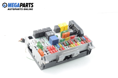 Fuse box for Opel Zafira A 1.6 16V, 101 hp, minivan, 1999