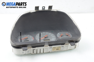 Instrument cluster for Volvo S40/V40 1.8, 115 hp, sedan, 1997