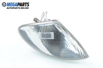 Blinklicht for Renault Megane Scenic 1.9 dTi, 98 hp, minivan, 1999, position: rechts