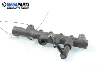 Fuel rail for Mazda 6 2.0 DI, 136 hp, station wagon, 2003