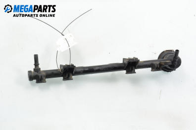 Fuel rail for Citroen Xsara 1.8, 90 hp, hatchback, 1998