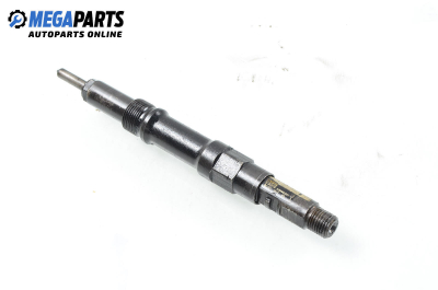 Diesel fuel injector for Ford Mondeo Mk III 2.0 TDCi, 130 hp, station wagon, 2002 № EJDR00101Z