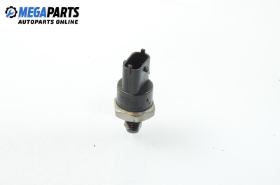 Sensor kraftstoffdruck for Renault Megane II 1.9 dCi, 120 hp, hecktür, 2003 № 0 281 002 522