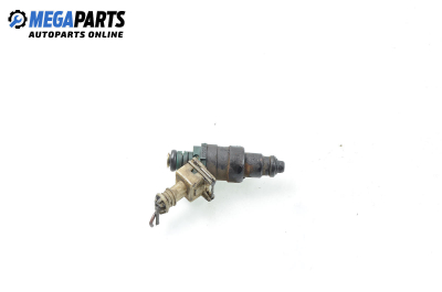 Gasoline fuel injector for Renault Clio II 1.4, 75 hp, hatchback, 2000