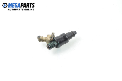 Gasoline fuel injector for Renault Clio II 1.4, 75 hp, hatchback, 2000