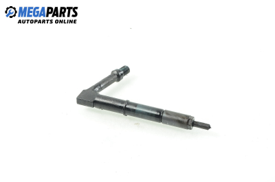 Diesel fuel injector for Nissan Almera Tino 2.2 dCi, 115 hp, minivan, 2003