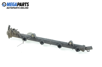 Fuel rail for Volkswagen Polo (6N/6N2) 1.4, 60 hp, hatchback, 1998