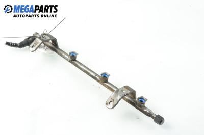 Fuel rail for Chrysler PT Cruiser 2.0, 141 hp, hatchback automatic, 2000