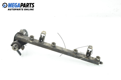 Fuel rail for Opel Zafira A 1.6 16V, 101 hp, minivan, 1999