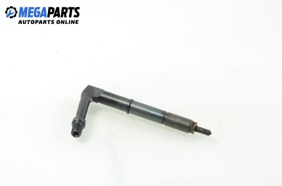 Diesel fuel injector for Nissan Almera (N16) 2.2 Di, 110 hp, hatchback, 2001