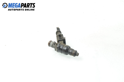 Gasoline fuel injector for Mercedes-Benz C-Class 202 (W/S) 1.8, 122 hp, sedan, 1994