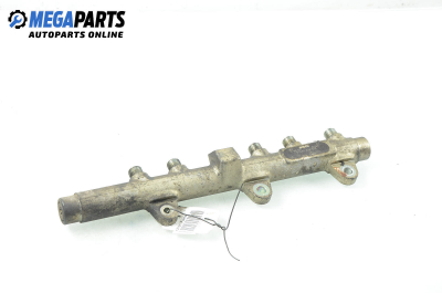 Fuel rail for Fiat Punto 1.9 JTD, 80 hp, hatchback, 2001