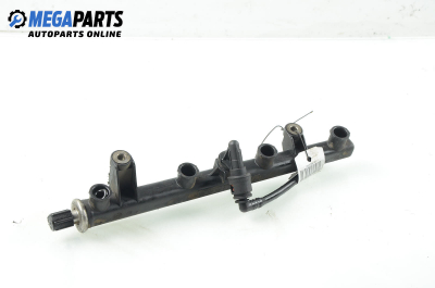 Fuel rail for Alfa Romeo 156 1.8 16V T.Spark, 144 hp, sedan, 1999