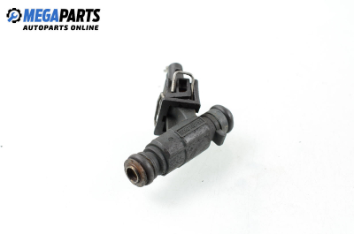 Gasoline fuel injector for Mercedes-Benz A-Class W168 1.4, 82 hp, hatchback, 1999