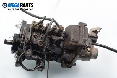 Diesel injection pump for Mercedes-Benz C-Class 202 (W/S) 2.5 D, 113 hp, sedan, 1993