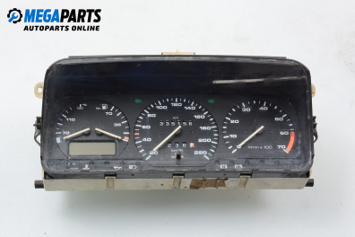 Instrument cluster for Volkswagen Passat (B3) 1.8, 90 hp, station wagon, 1991